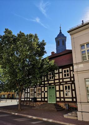 Weihnachtliche Etiketten selbstgemacht – beim Lebendigen Adventskalender Biesenthal