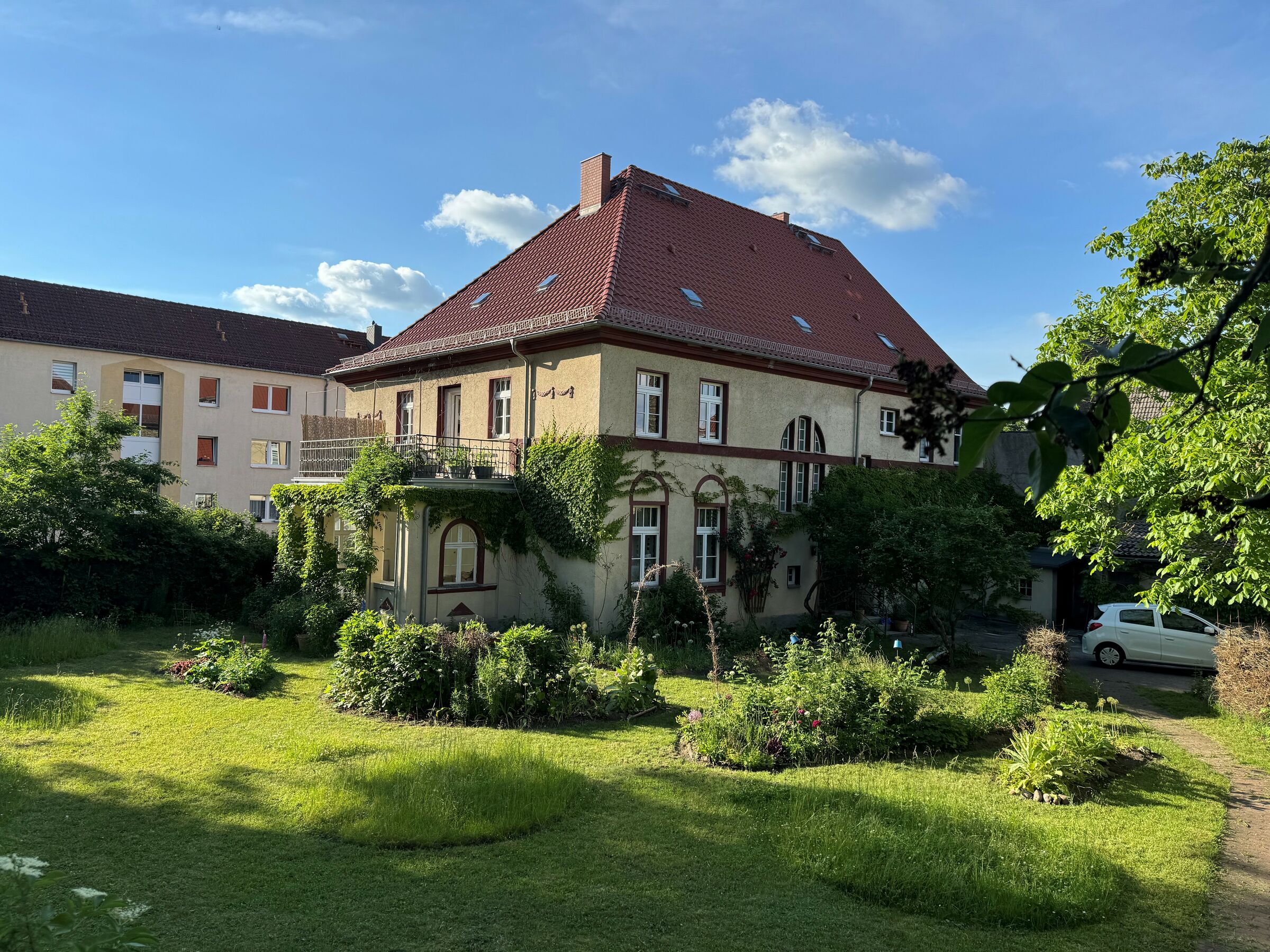 Garten am Pfarrhaus, Foto: Bernd Schumann-Böhnke