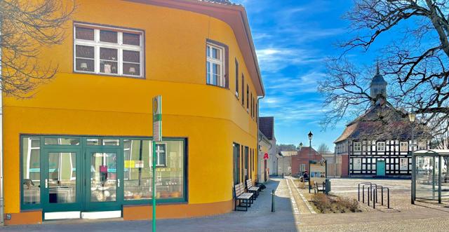 Fröbelsterne basteln – beim Lebendigen Adventskalender Biesenthal