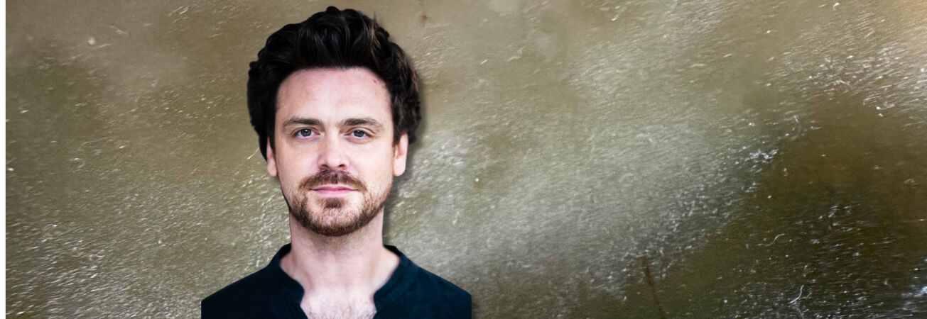 Bitte Text eingeben, Foto:  Dr. Alexander Busche (Hintergrund) / Sebastian Fräsdorf (c) Gregory B. Waldis