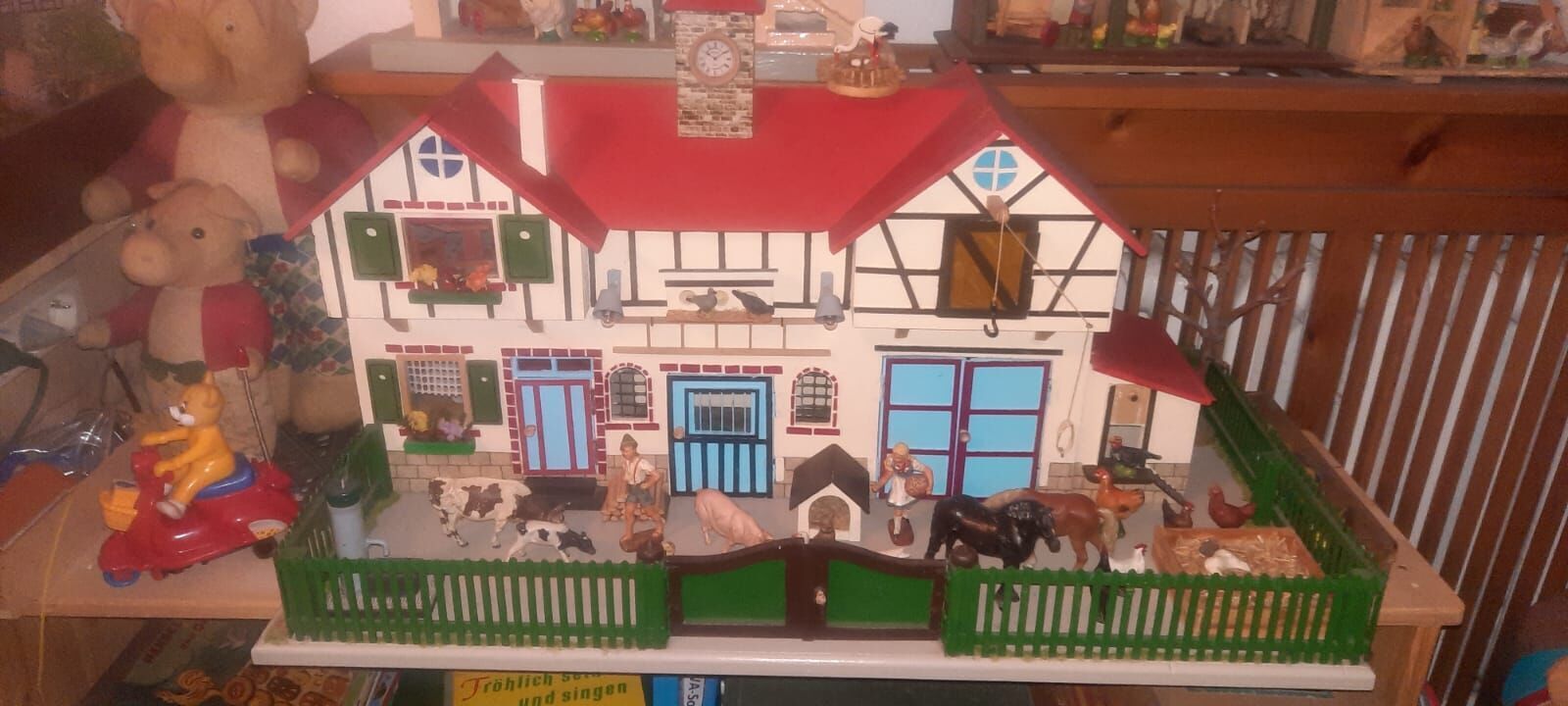 Vitrine Museumswerkstatt, Foto: Eberhard Rauchfuß, Lizenz: Eberhard Rauchfuß